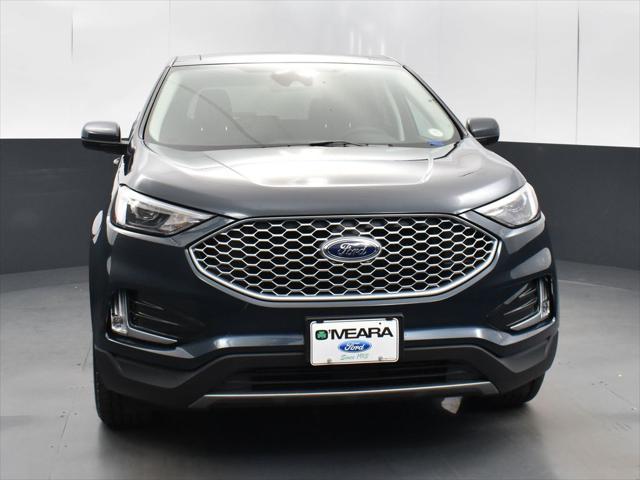 new 2024 Ford Edge car, priced at $43,192