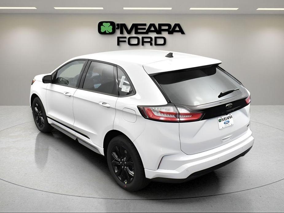 new 2024 Ford Edge car, priced at $40,487