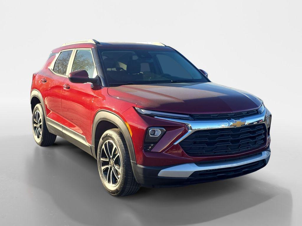 used 2025 Chevrolet TrailBlazer car, priced at $22,990