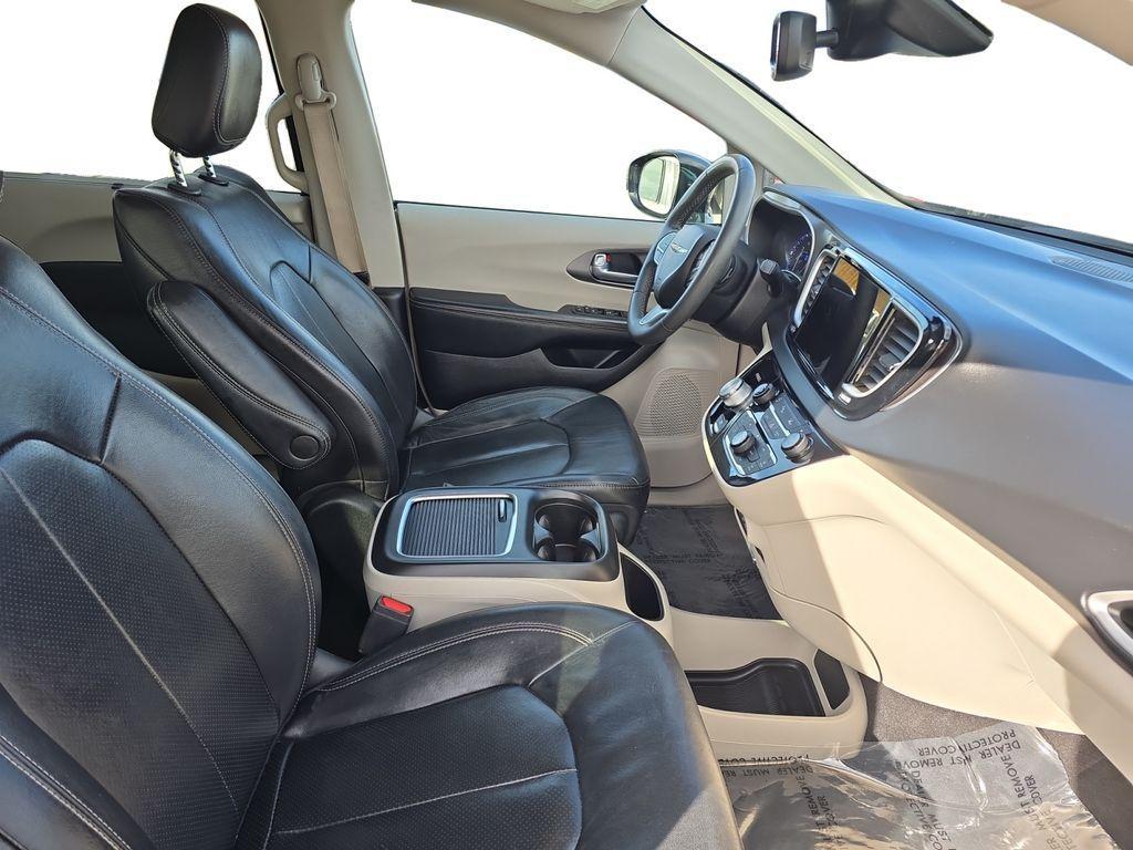 used 2022 Chrysler Pacifica car, priced at $19,990