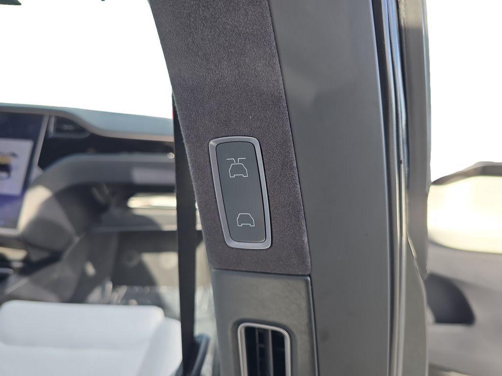 used 2020 Tesla Model X car, priced at $41,990
