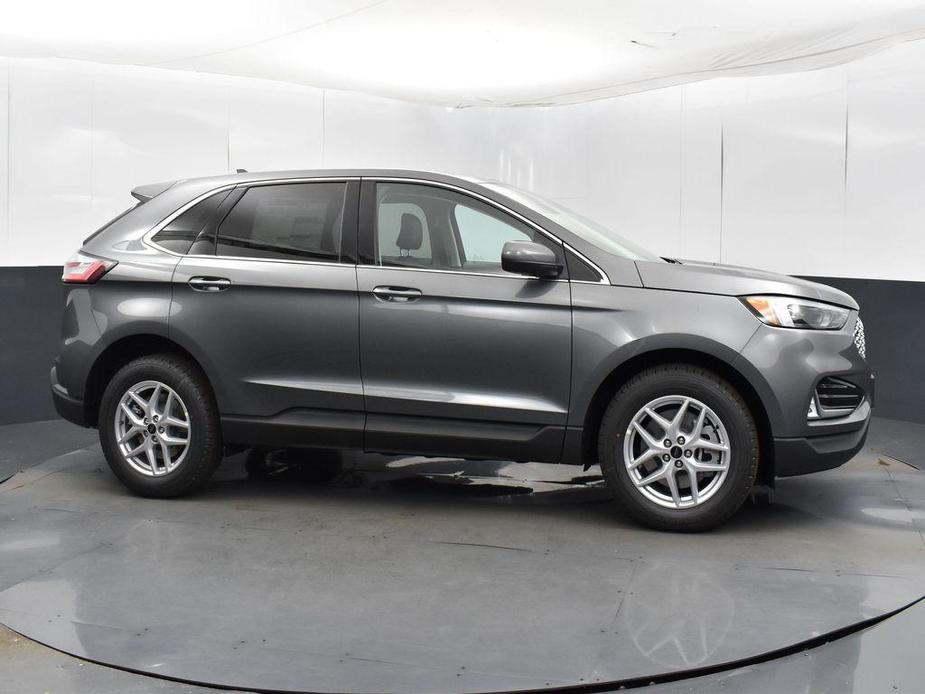 new 2024 Ford Edge car, priced at $44,390