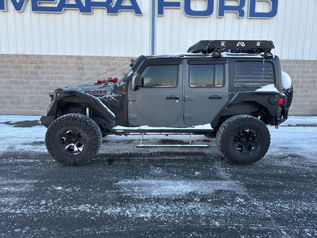 used 2019 Jeep Wrangler Unlimited car, priced at $37,309