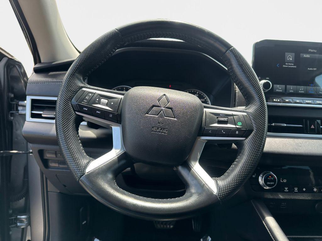 used 2023 Mitsubishi Outlander car, priced at $22,990