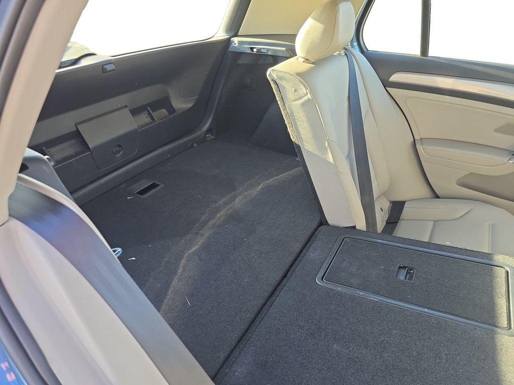 used 2015 Volkswagen e-Golf car, priced at $7,880