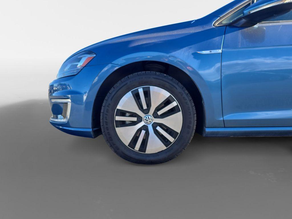 used 2015 Volkswagen e-Golf car, priced at $7,880