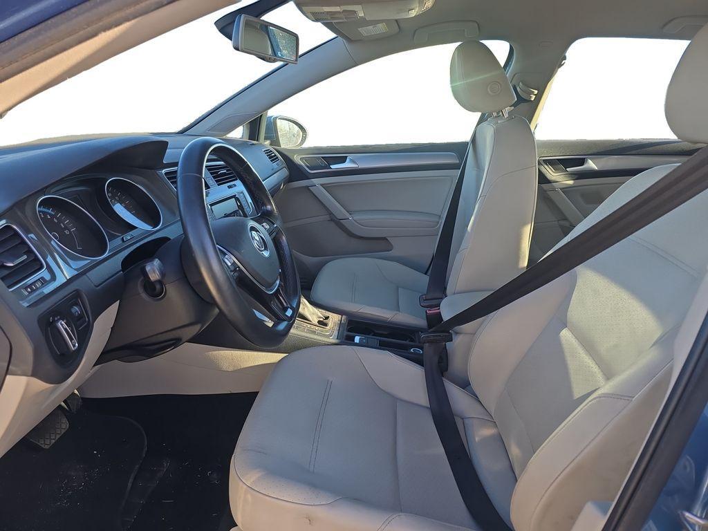 used 2015 Volkswagen e-Golf car, priced at $7,880