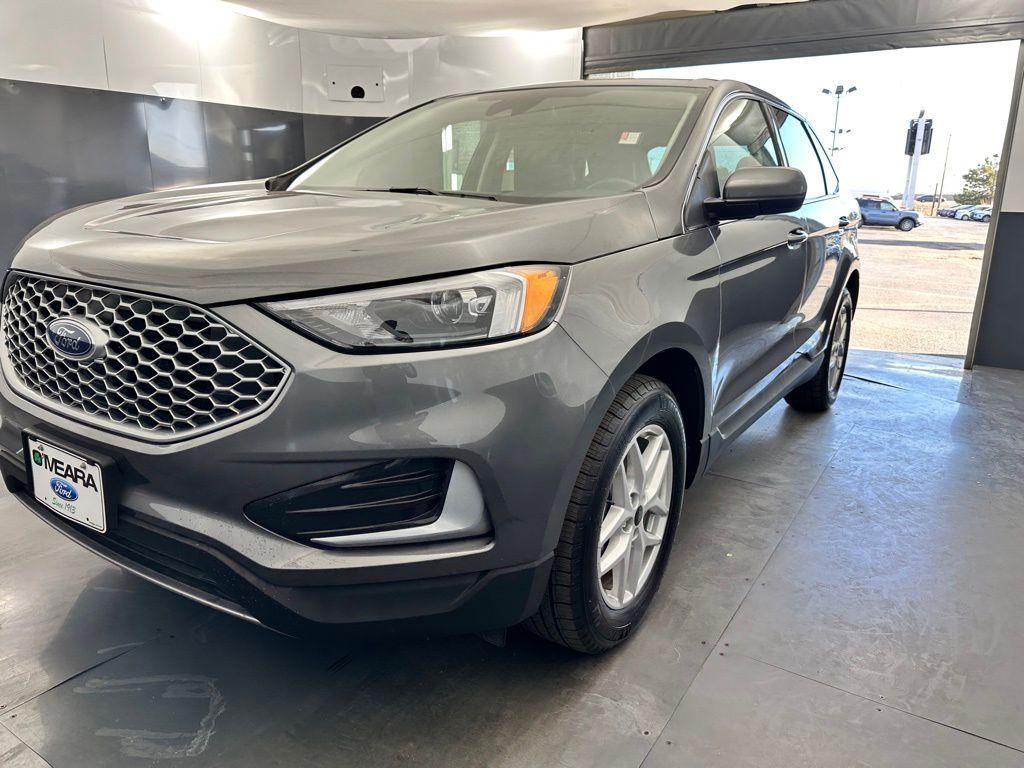 used 2024 Ford Edge car, priced at $28,589