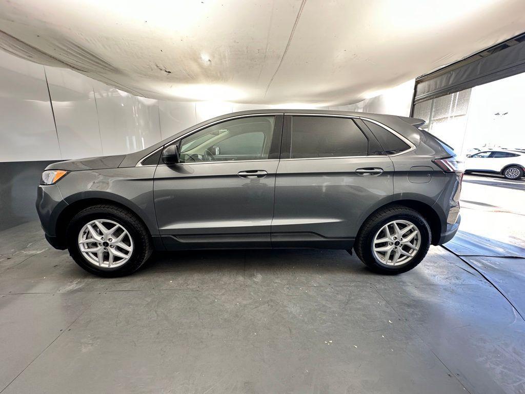 used 2024 Ford Edge car, priced at $28,589