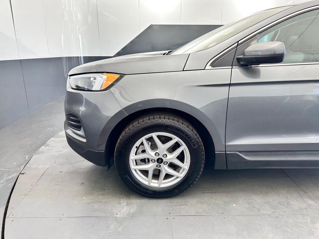 used 2024 Ford Edge car, priced at $28,589