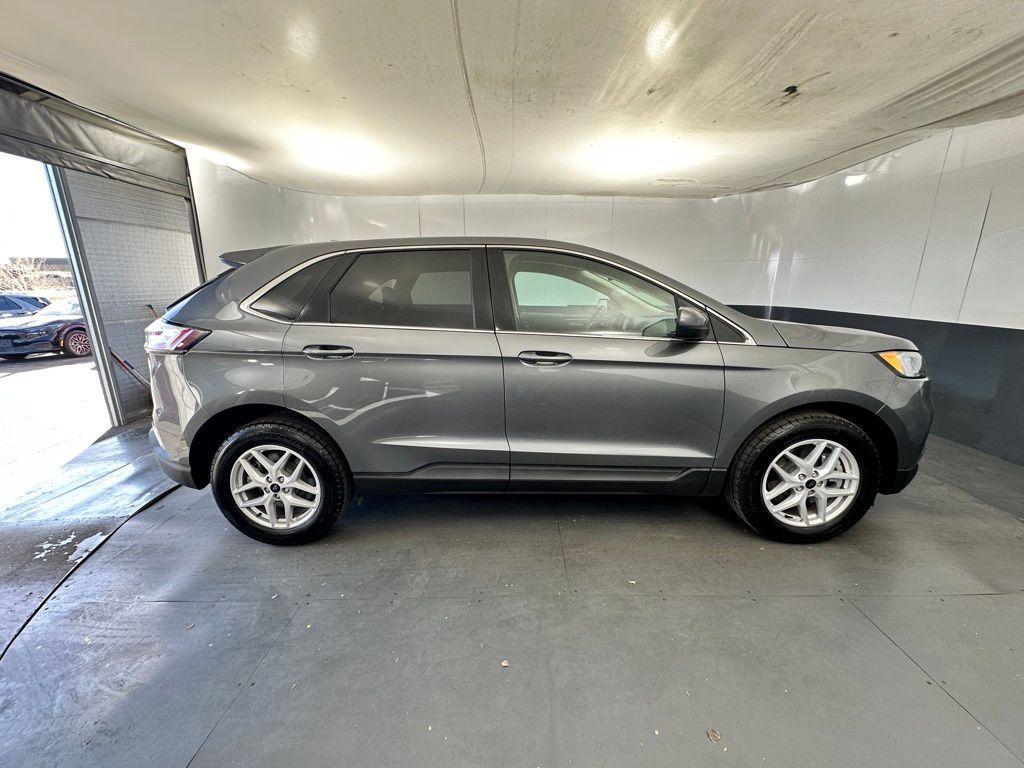 used 2024 Ford Edge car, priced at $28,589