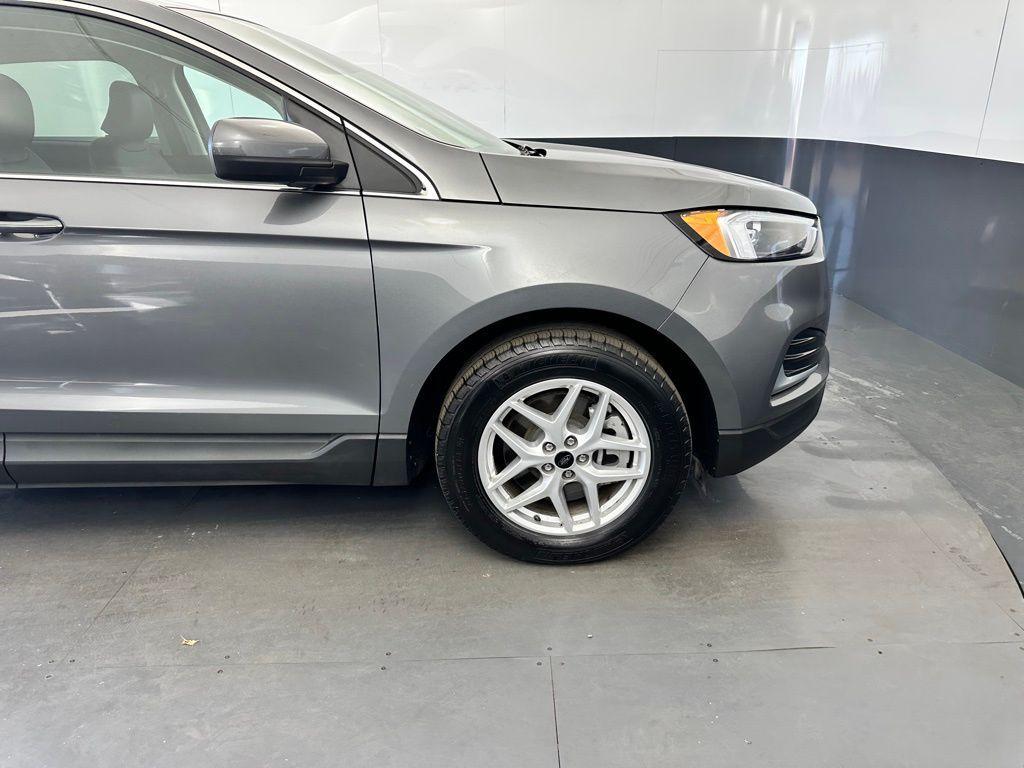 used 2024 Ford Edge car, priced at $28,589