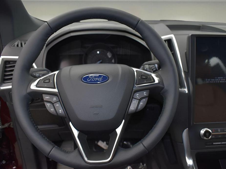 new 2024 Ford Edge car, priced at $50,241