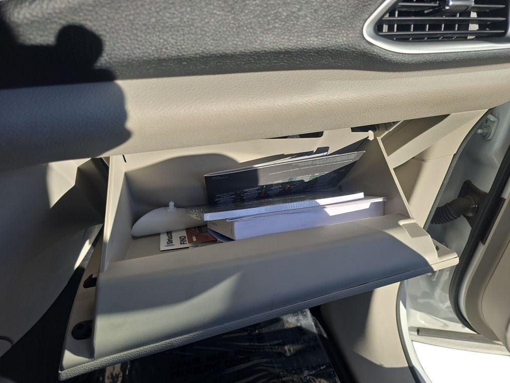 used 2021 Chrysler Pacifica car, priced at $21,990