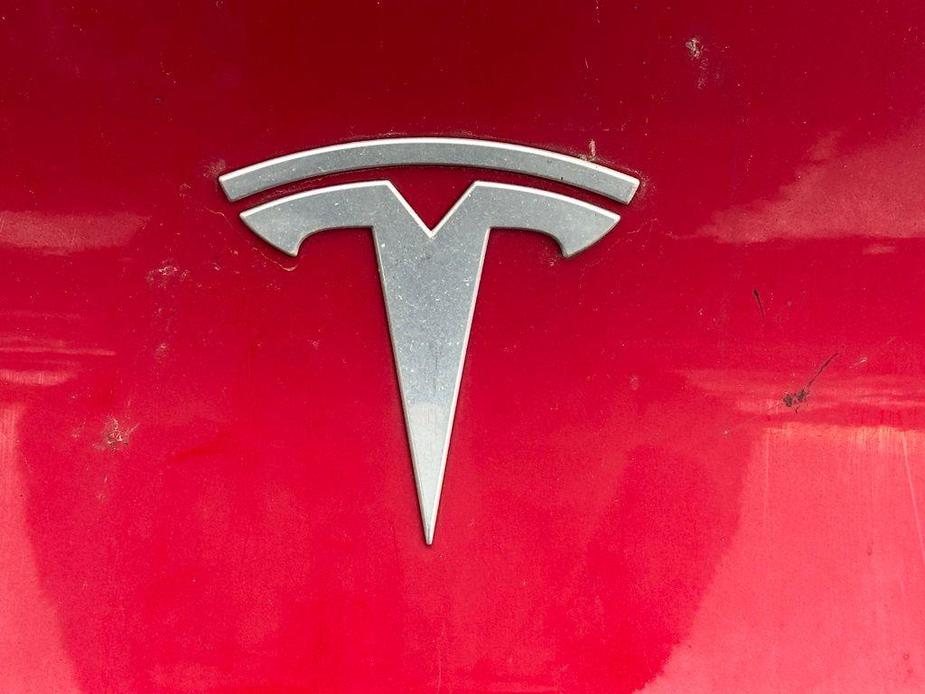 used 2021 Tesla Model Y car, priced at $29,489