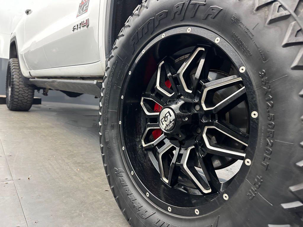 used 2019 GMC Sierra 1500 car, priced at $41,990