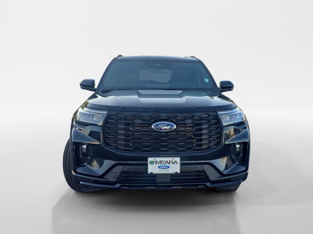 used 2025 Ford Explorer car, priced at $39,990