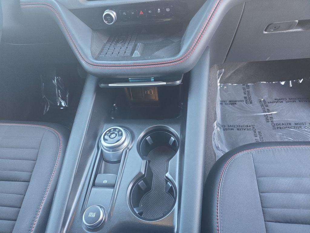 used 2025 Ford Explorer car, priced at $39,990