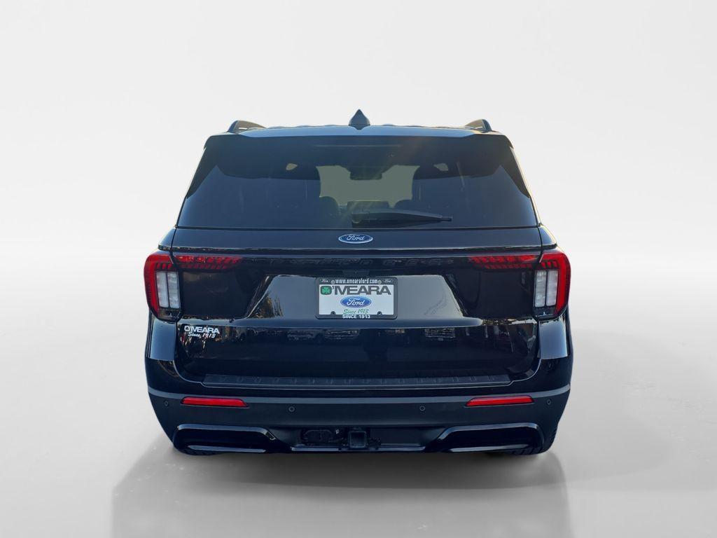 used 2025 Ford Explorer car, priced at $39,990