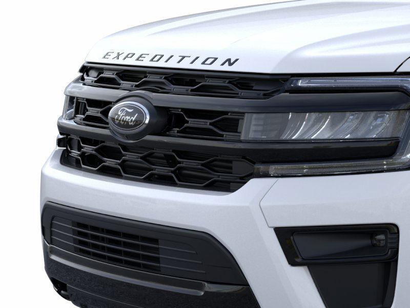 new 2024 Ford Expedition car, priced at $76,300