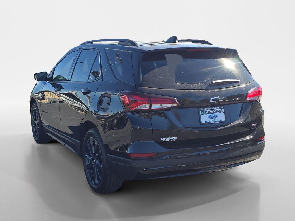 used 2024 Chevrolet Equinox car, priced at $25,890