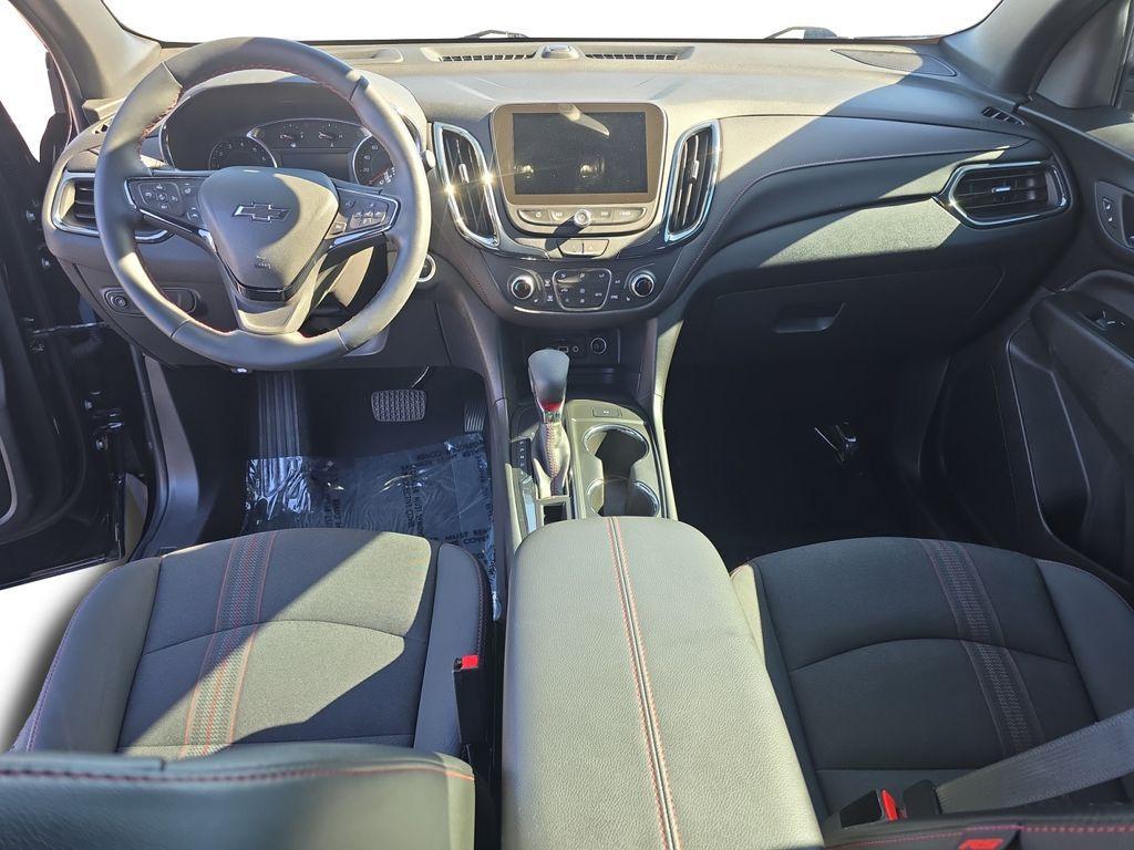 used 2024 Chevrolet Equinox car, priced at $25,890