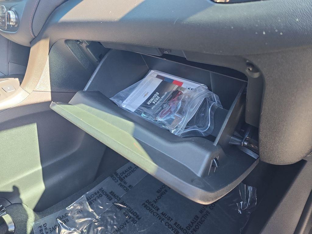 used 2024 Chevrolet Equinox car, priced at $25,890