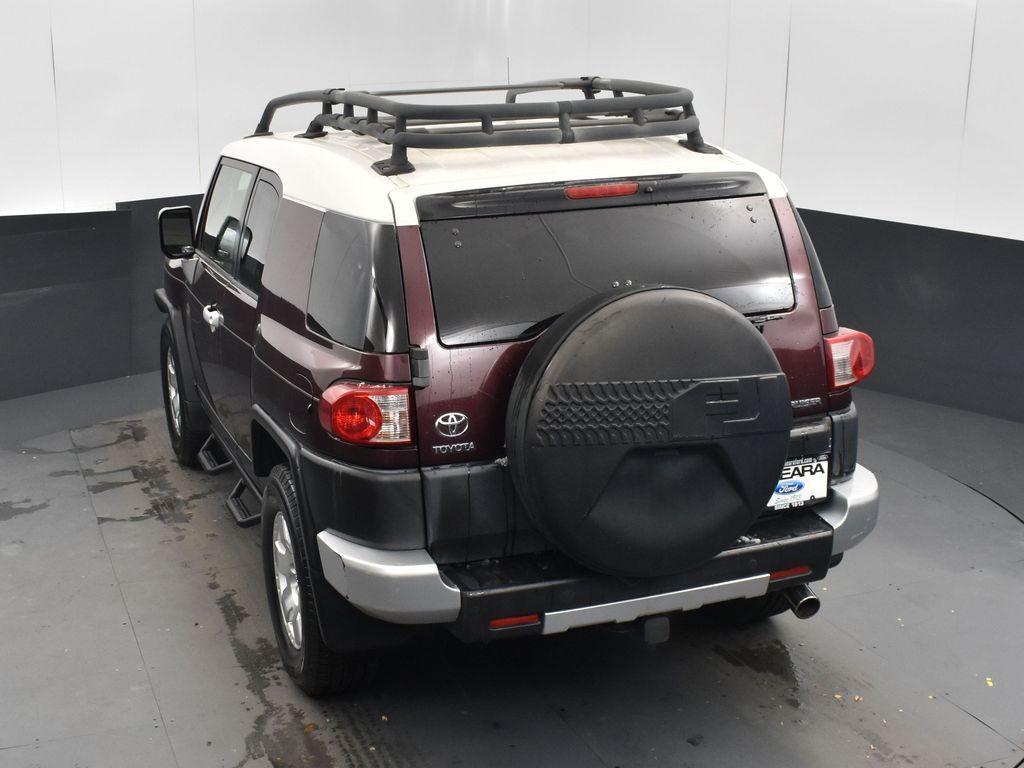 used 2007 Toyota FJ Cruiser car, priced at $12,990