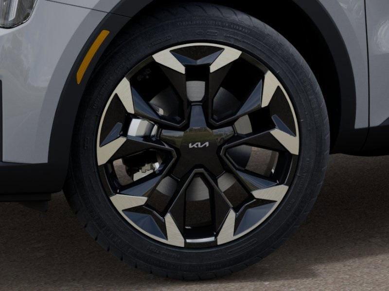 new 2025 Kia Sorento car, priced at $38,725