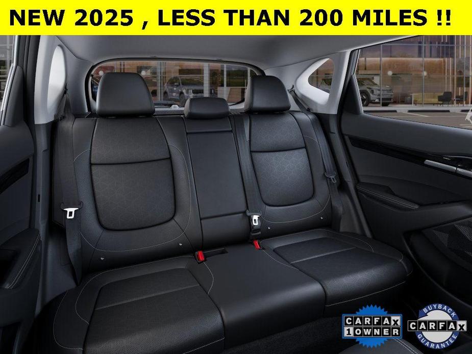 used 2025 Kia Seltos car, priced at $31,988