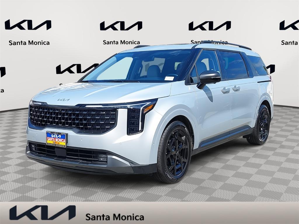 used 2025 Kia Carnival car, priced at $46,679