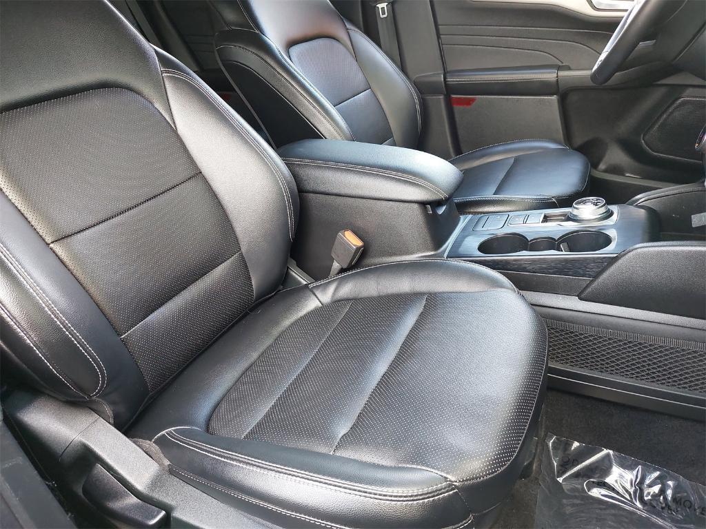 used 2022 Ford Escape car, priced at $23,582