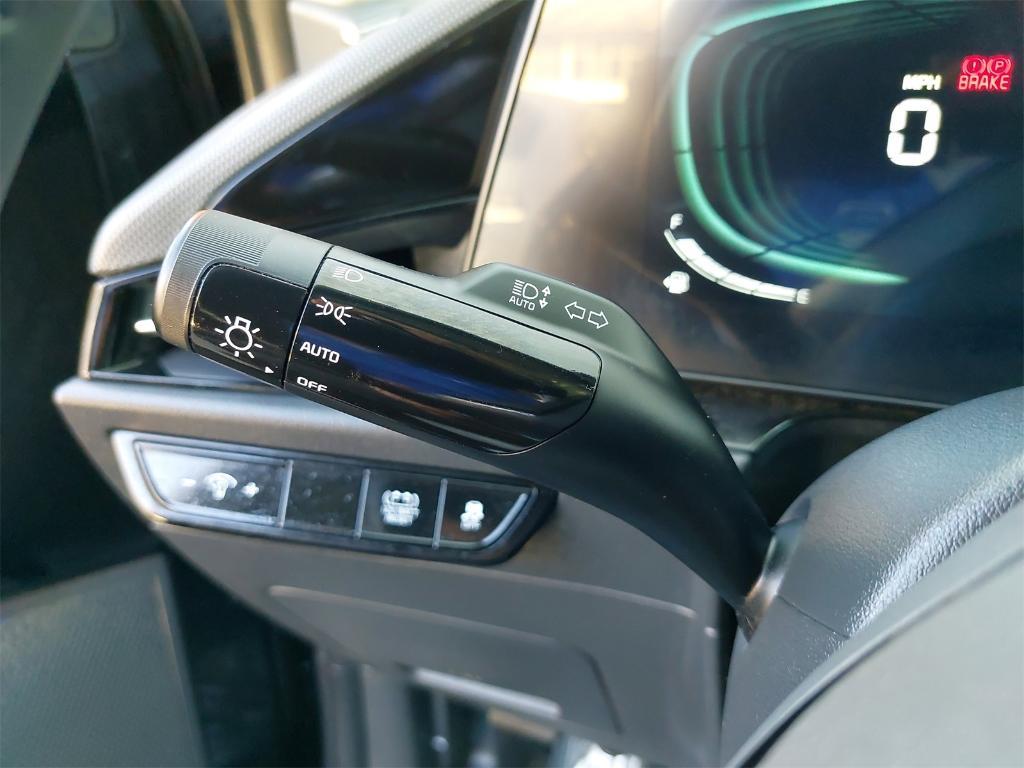 used 2024 Kia Niro car, priced at $21,826