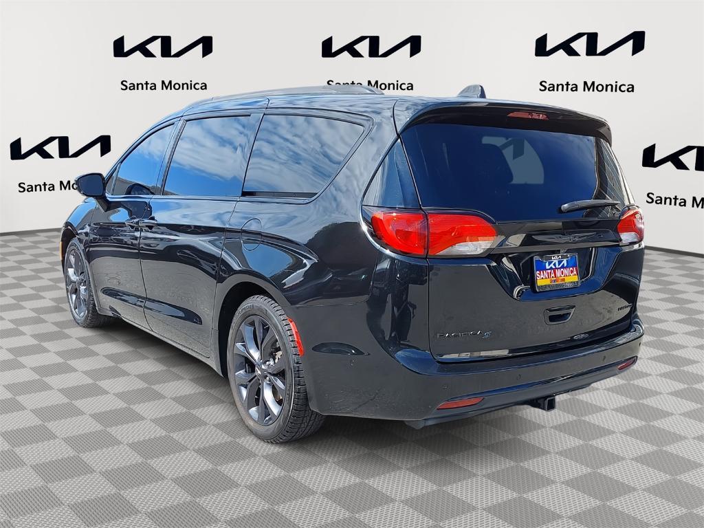 used 2018 Chrysler Pacifica car, priced at $20,000