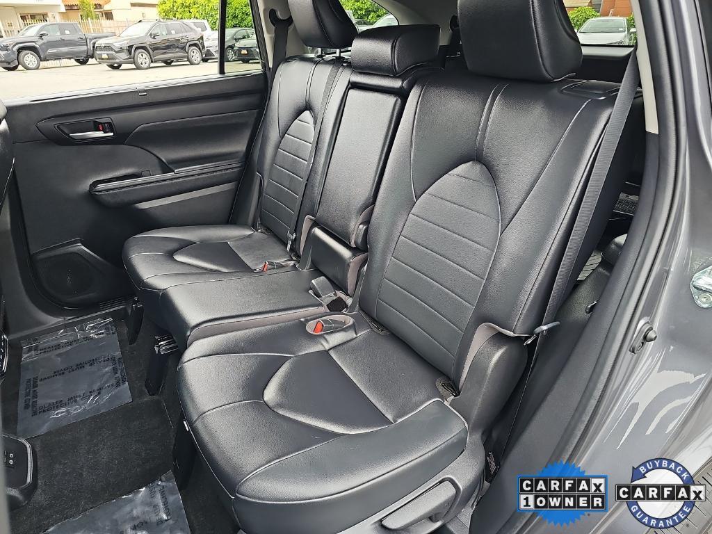 used 2023 Toyota Highlander Hybrid car, priced at $43,998