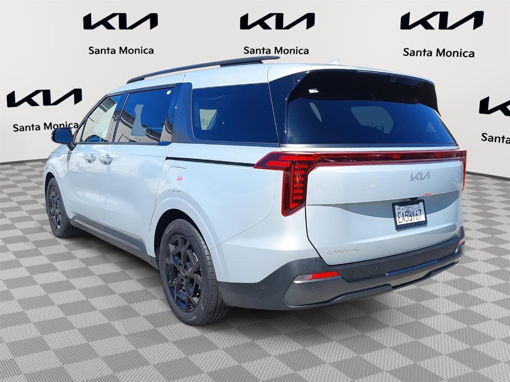 used 2025 Kia Carnival car, priced at $46,451