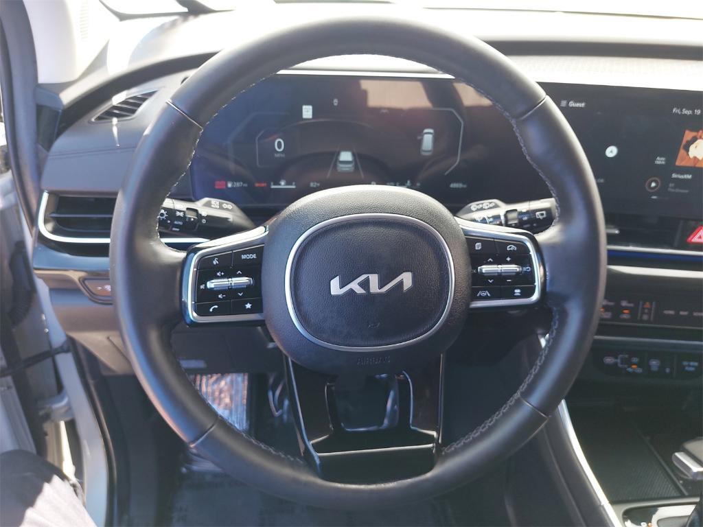 used 2025 Kia Carnival car, priced at $46,451