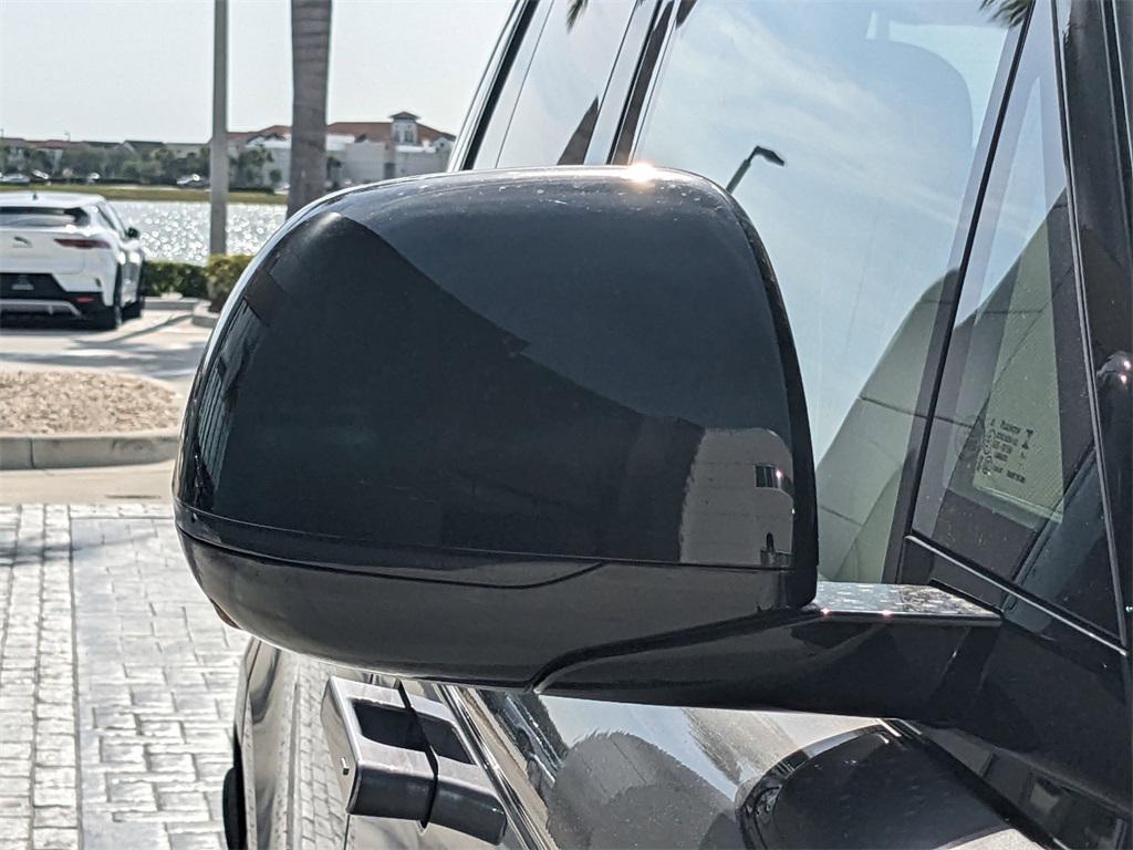 new 2025 Land Rover Range Rover car, priced at $146,400