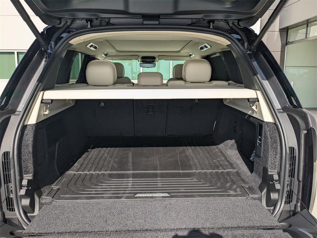new 2025 Land Rover Range Rover car, priced at $146,400