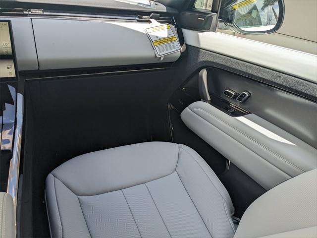 new 2025 Land Rover Range Rover Sport car, priced at $89,415