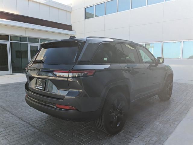 used 2024 Jeep Grand Cherokee car, priced at $35,977