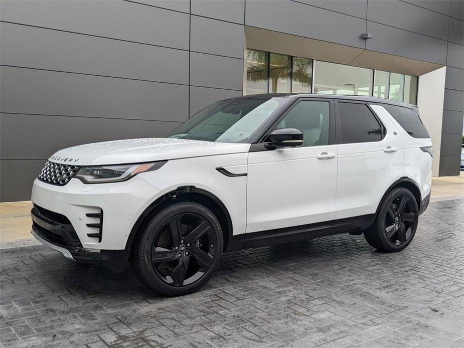 new 2024 Land Rover Discovery car, priced at $88,617