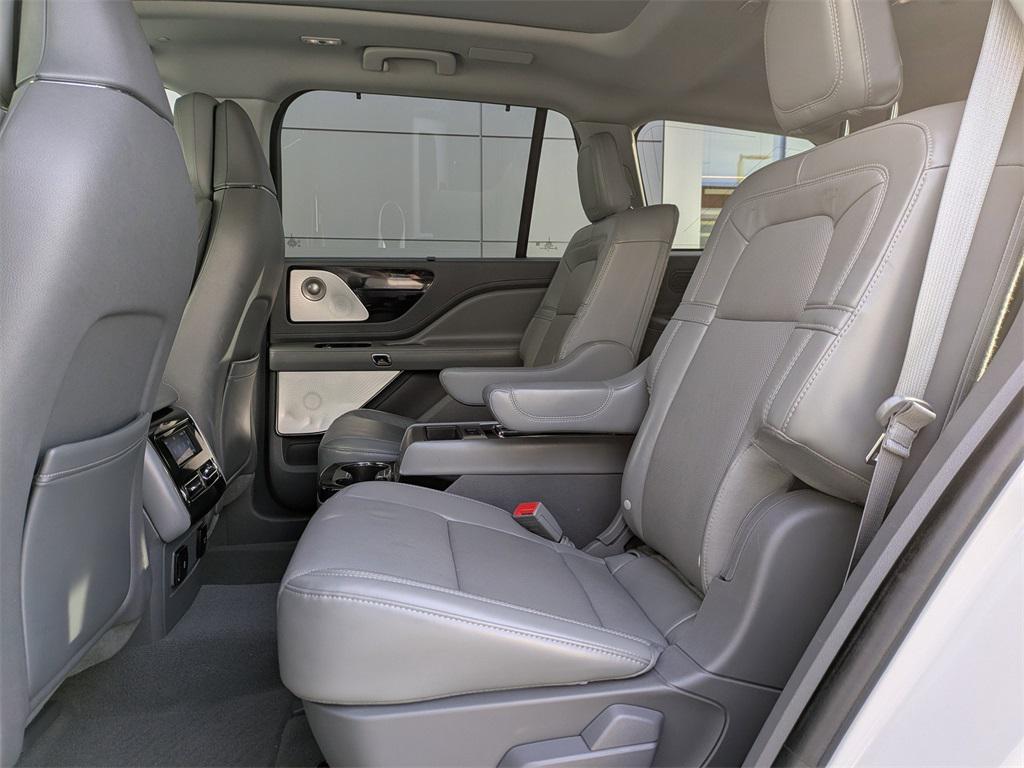 used 2021 Lincoln Aviator car, priced at $32,777