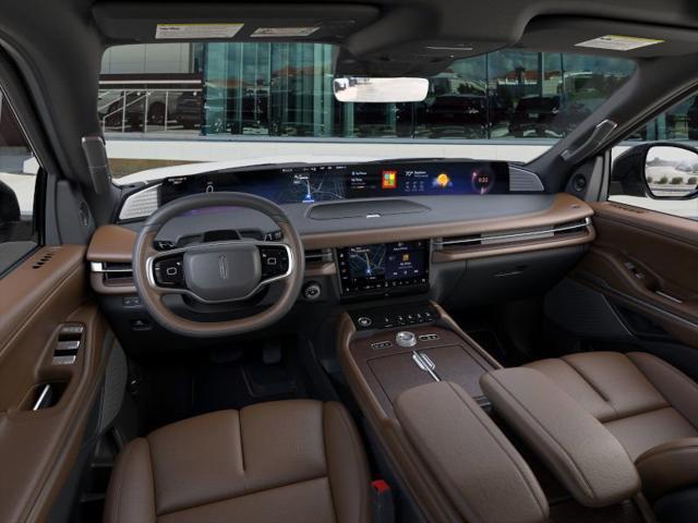 new 2025 Lincoln Navigator car, priced at $112,400