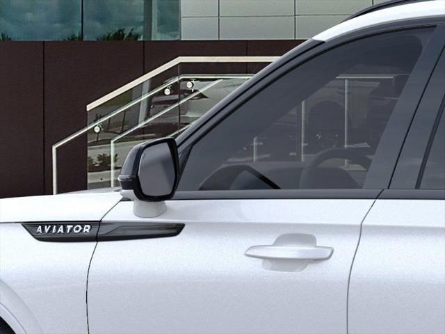 new 2025 Lincoln Aviator car, priced at $71,233