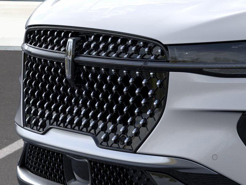 new 2025 Lincoln Nautilus car, priced at $59,405