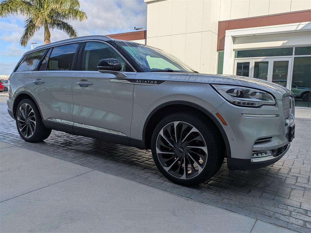 used 2022 Lincoln Aviator car, priced at $38,977