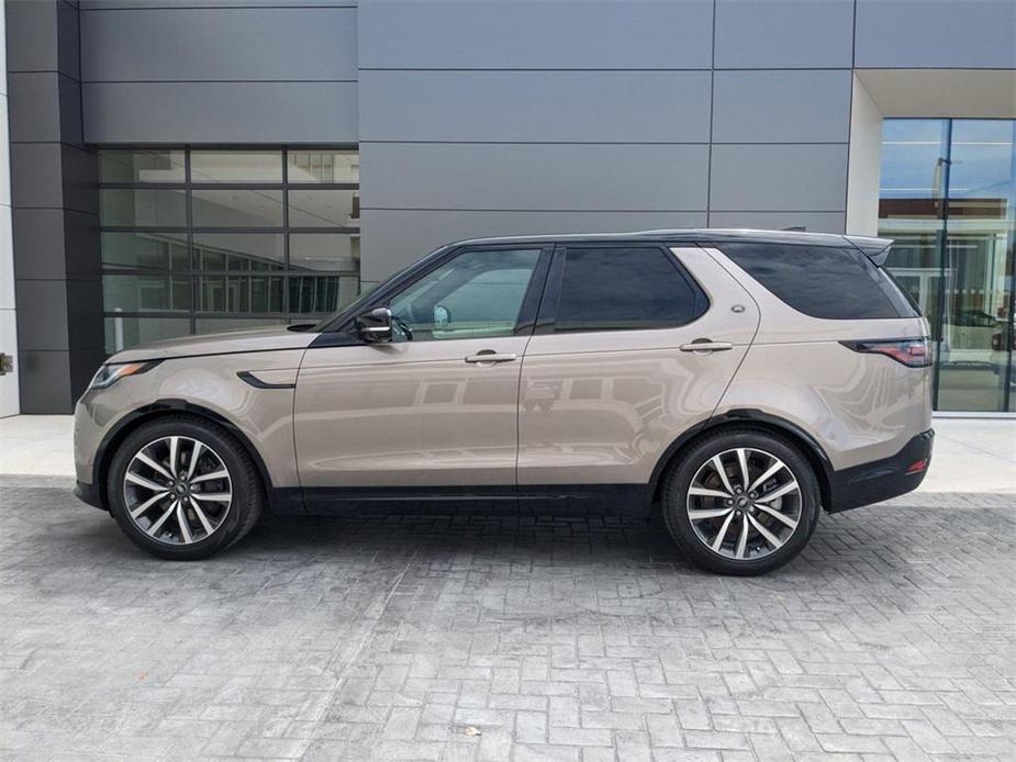 new 2024 Land Rover Discovery car, priced at $80,407