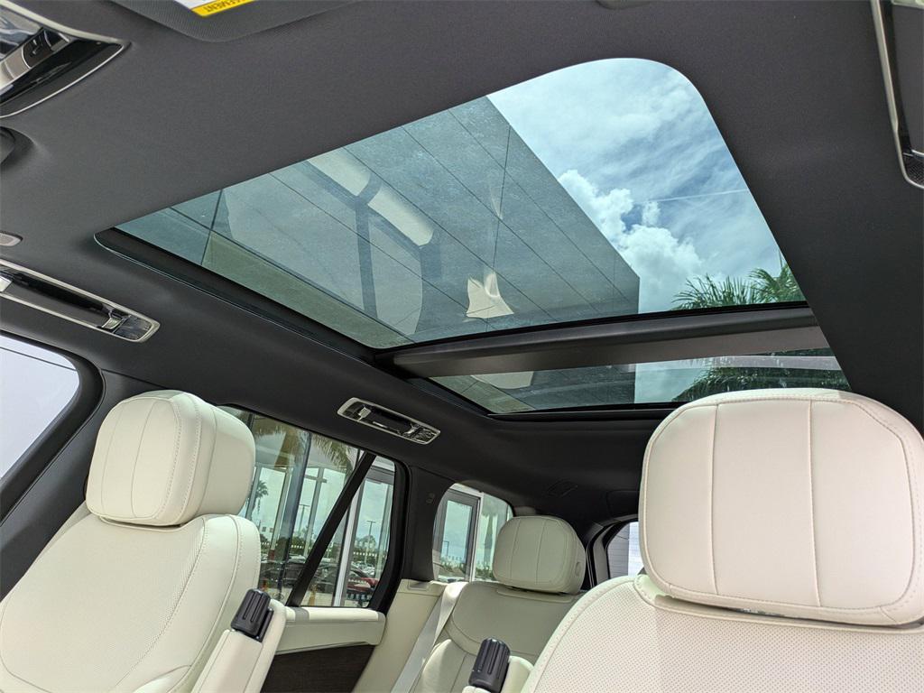 new 2025 Land Rover Range Rover car, priced at $139,885