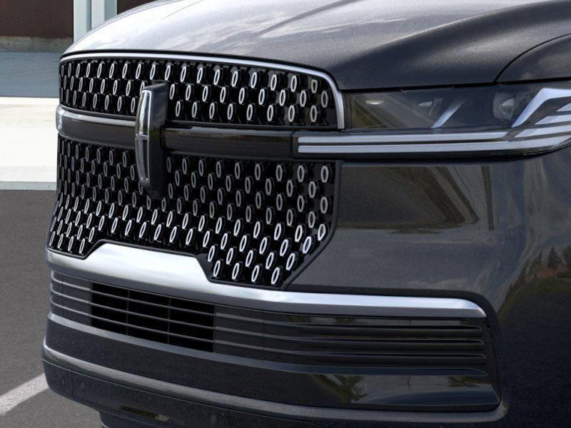 new 2025 Lincoln Navigator car, priced at $103,468